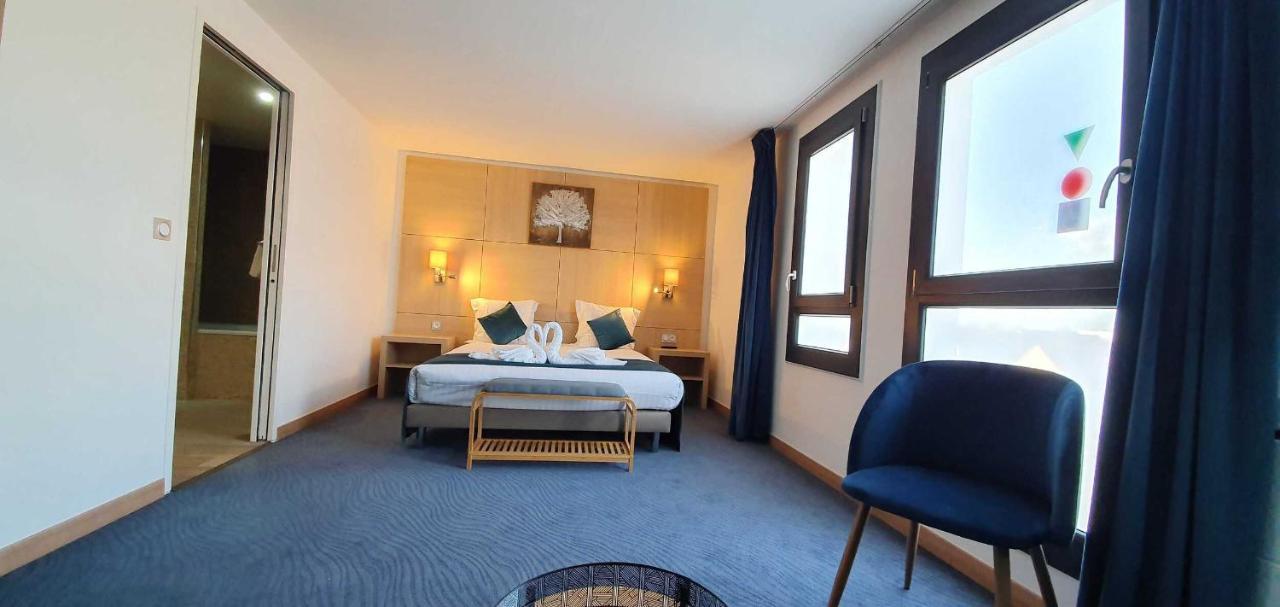 Hotel Du Golf Coignières מראה חיצוני תמונה