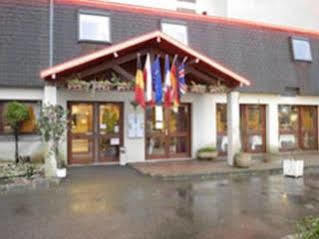 Hotel Du Golf Coignières מראה חיצוני תמונה