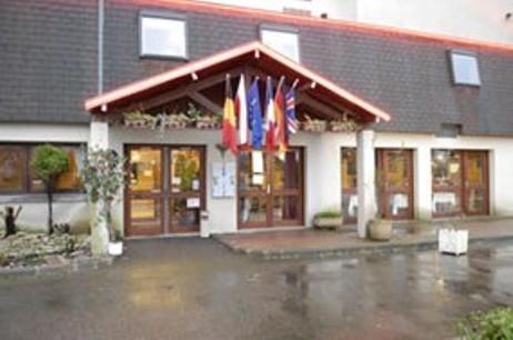 Hotel Du Golf Coignières מראה חיצוני תמונה
